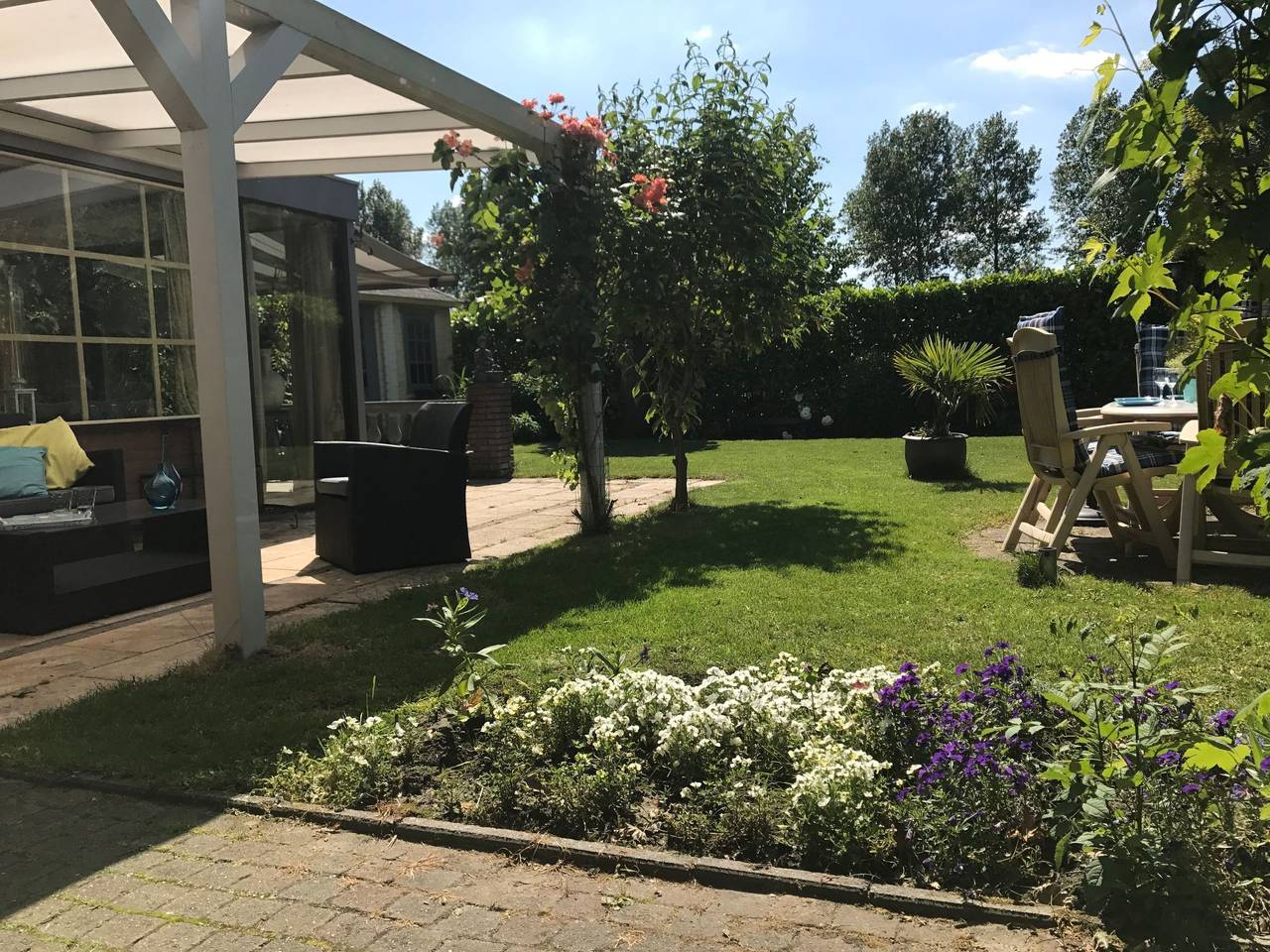 Seabreeze mit umzäuntem privatem Garten in Stavenisse, Niederländische Nordsee