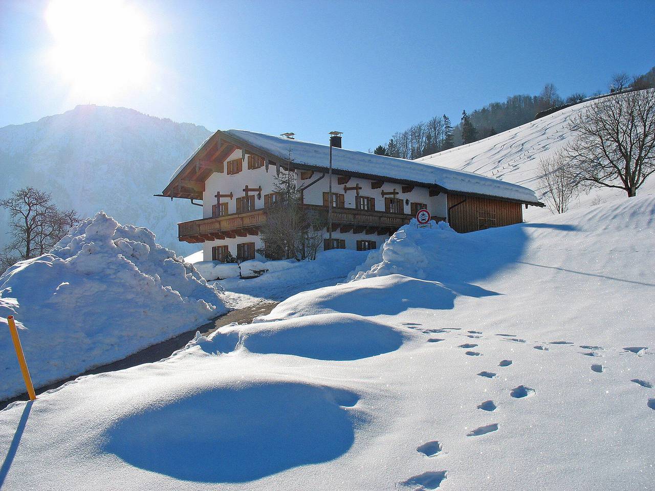 Ganze Ferienwohnung, Ferienwohnung Beim Raffner - Appartement Julia 20qm, Kochnische, 1 Wohnschlafraum, max 2 Pers. in Ruhpolding, Bayerische Alpen