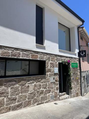 Casa de vacaciones para 6 personas, con terraza además de vistas y piscina en Los Ibores