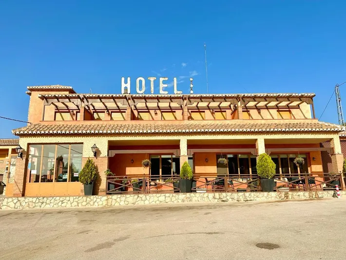Hotel for 4 people, with view and garden - 1