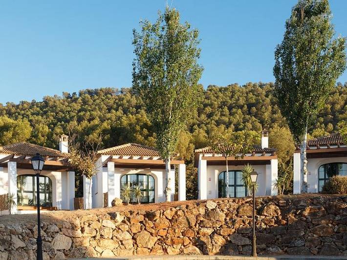 Bungalow para 2 personas, con Terraza además de Piscina y Sauna en Provincia de Málaga