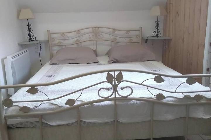 Location de vacances pour 2 personnes à Tamniès - 2