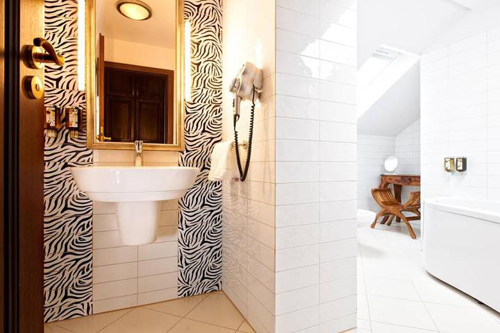 Villa für 4 Personen, mit Balkon und Whirlpool sowie Terrasse und Garten in Niederschlesien - 2