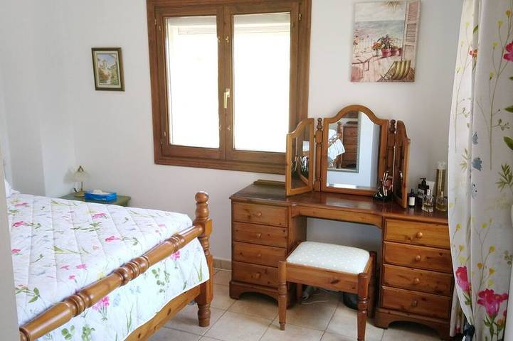 Lovely Villa with gorgeous views - Sleeps 6 (Heated Pool) in Adsubia, Provincia de Alicante