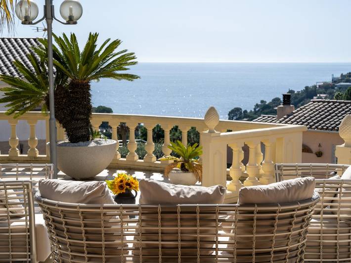 Villa voor 8 personen, met terras en tuin in Tossa de Mar