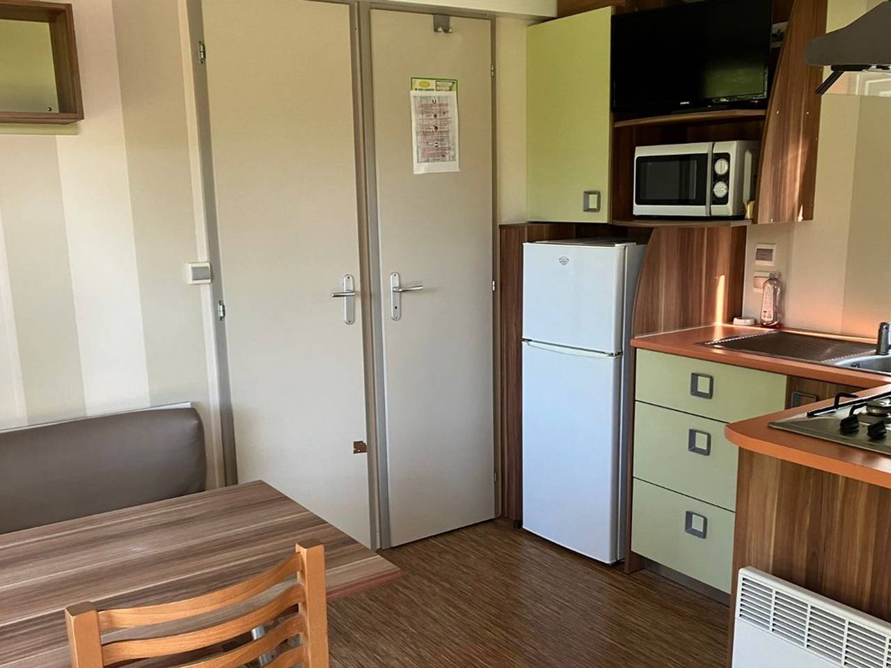 Mobil-home avec terrasse - 4 pers. in Fontenoy-le-Château, Région d'Épinal