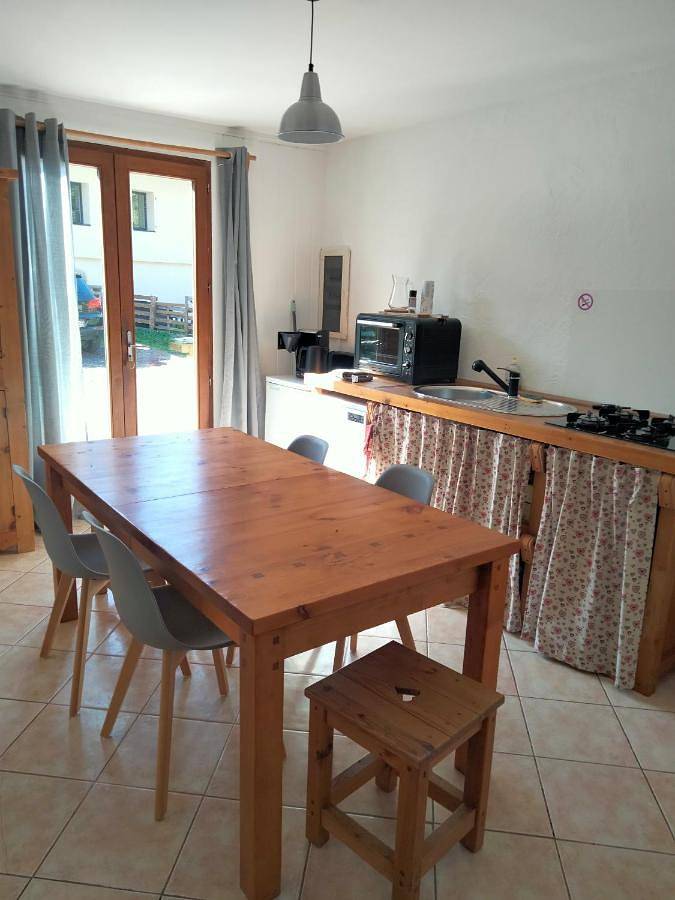 Gîte pour 6 personnes, avec jardin et vue, animaux acceptés à École (Savoie) - 3