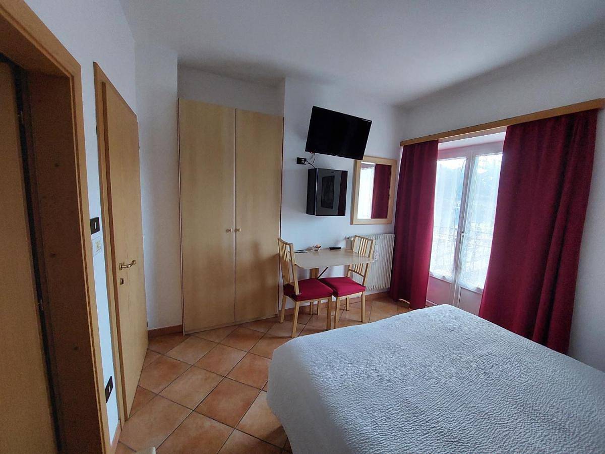 Double Room with Balcony in Cavalese, Fleimstaler Alpen
