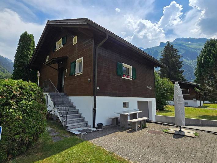 Entire apartment, Chalet Fluegärtli Appartement/Fewo 6-Bettwohnung in Engelberg, Obwalden