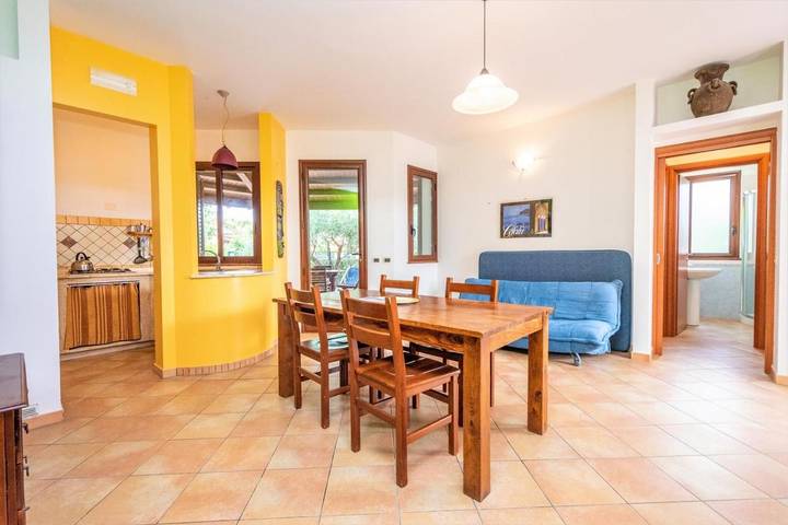Casa vacanza per 8 persone, con Terrazza e Giardino nonché Panorama a Campofelice di Roccella