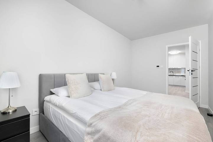 Ganze Wohnung, Gemütliches Appartement mit Parkplatz | 2 Schlafzimmer | Stadtzentrum in Lublin, Lublin und Umgebung