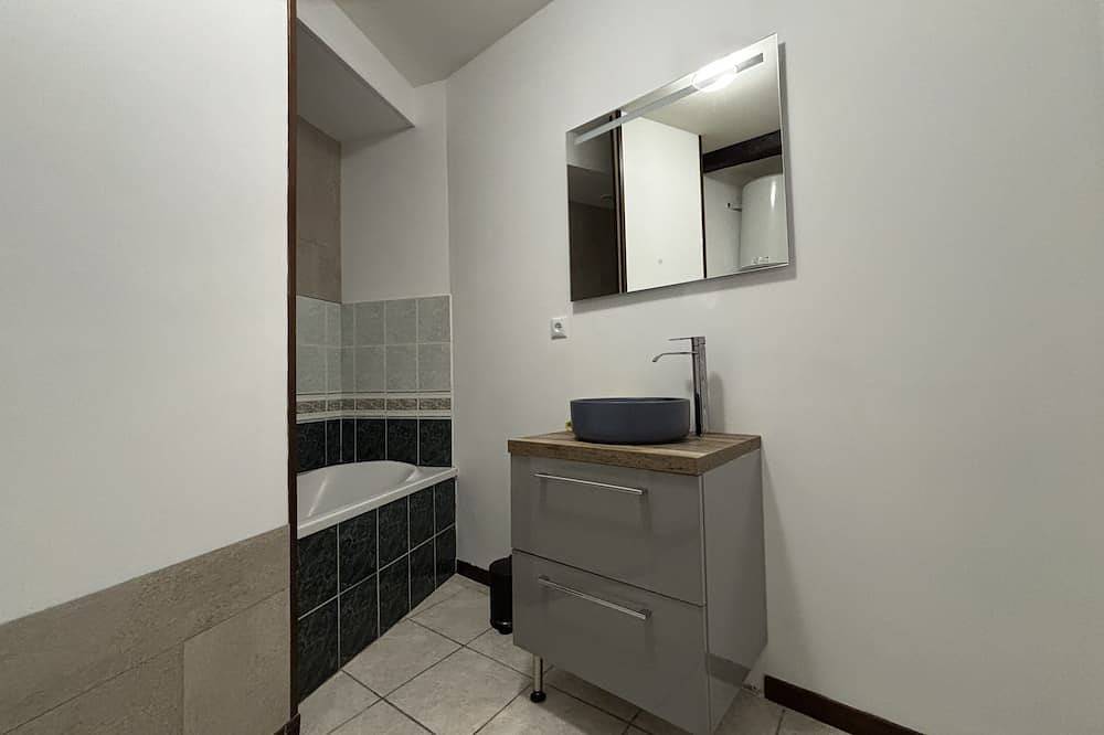 Entire apartment, Résidence Cloche Verte – Palais d’Auron in Bourges, Bourges region