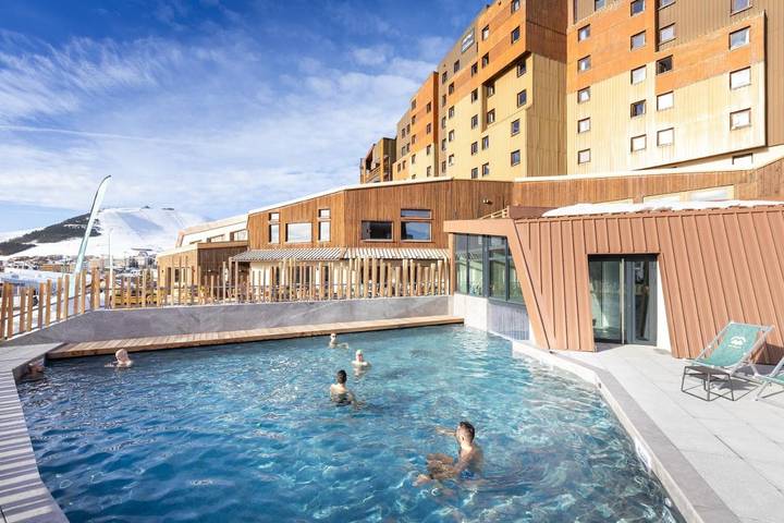 Hôtel pour 2 personnes, avec sauna ainsi que terrasse et piscine