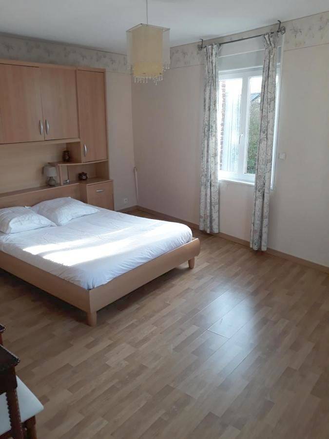 Hôtel pour 2 personnes, avec vue ainsi que jardin et terrasse, animaux acceptés dans Sainte-Gauburge-Sainte-Colombe - 3