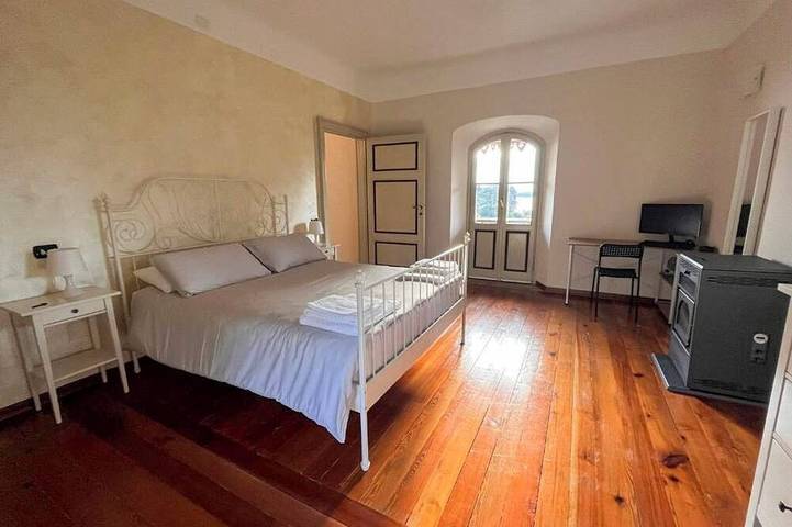Appartamento intero, Villa Santa Chiara B by Lago Reisen in Lesa, Lago Maggiore (Piemonte)