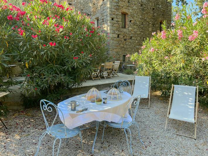 Eine restaurierte alte Mühle zwischen Meer und Bergen in Muro (Korsika), Calvi und Umgebung