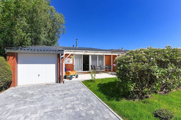 Ferienhaus für 4 Personen, mit Terrasse und Garten