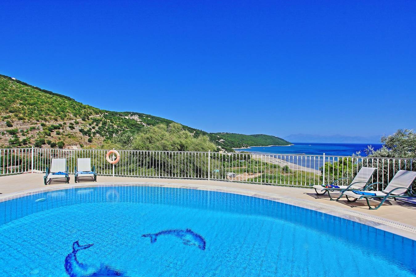 Villa Oneiro in Corfu