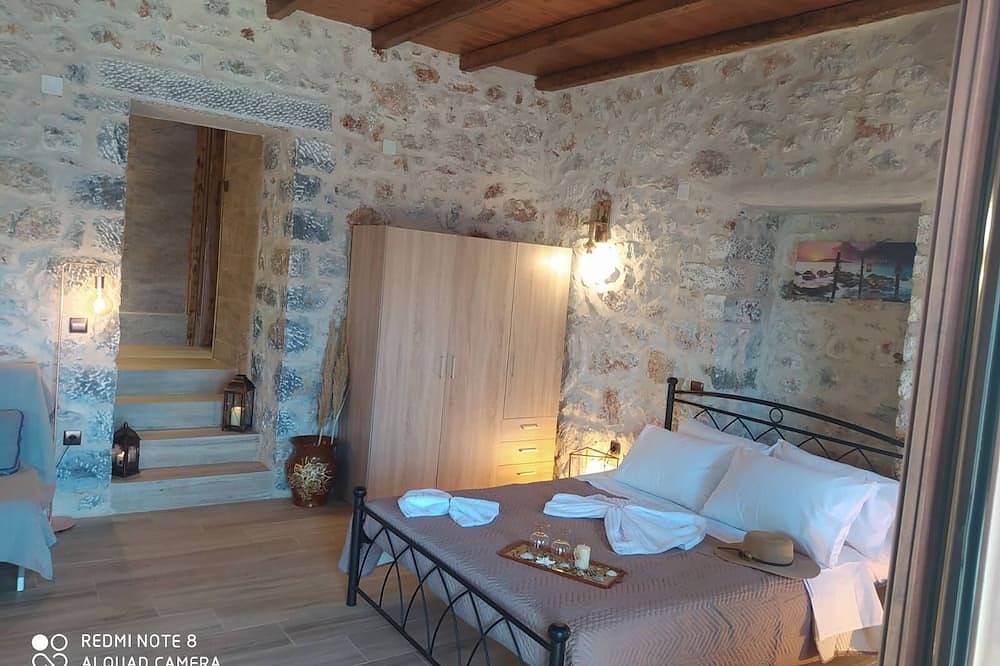 Ganze Wohnung, Villa Lagkadaki sea view in Δρυμός, Peloponnes