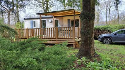 Gîte pour 6 personnes, avec jardin ainsi que terrasse et piscine à Saint-Chéron