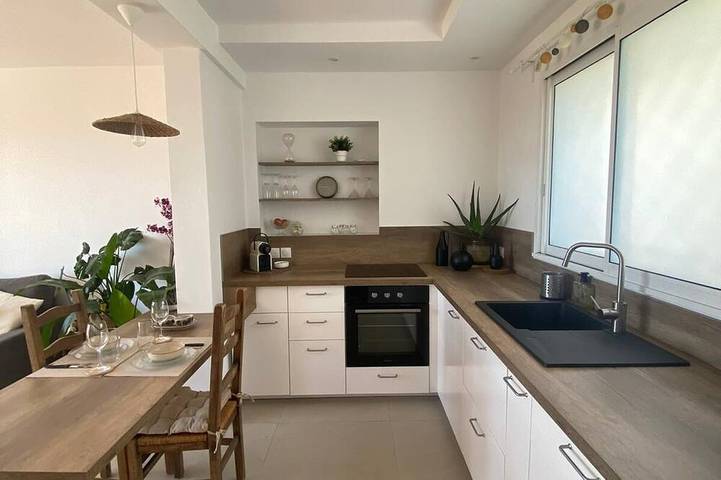 Appartement de vacances pour 3 personnes, avec terrasse et jacuzzi