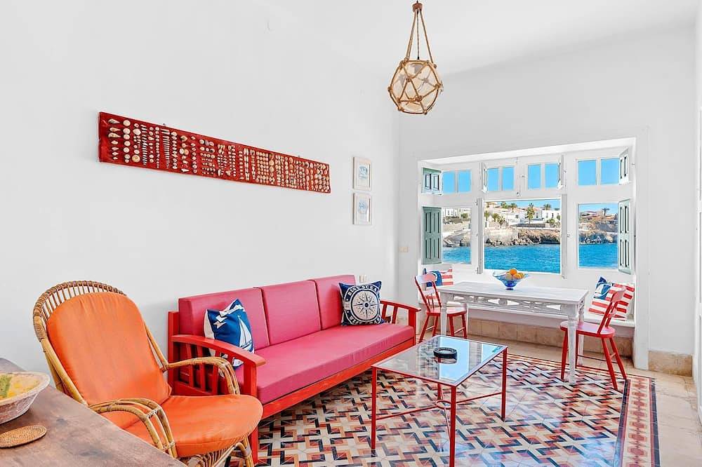 Traditional Canary beach house in Porís de Abona, South Tenerife
