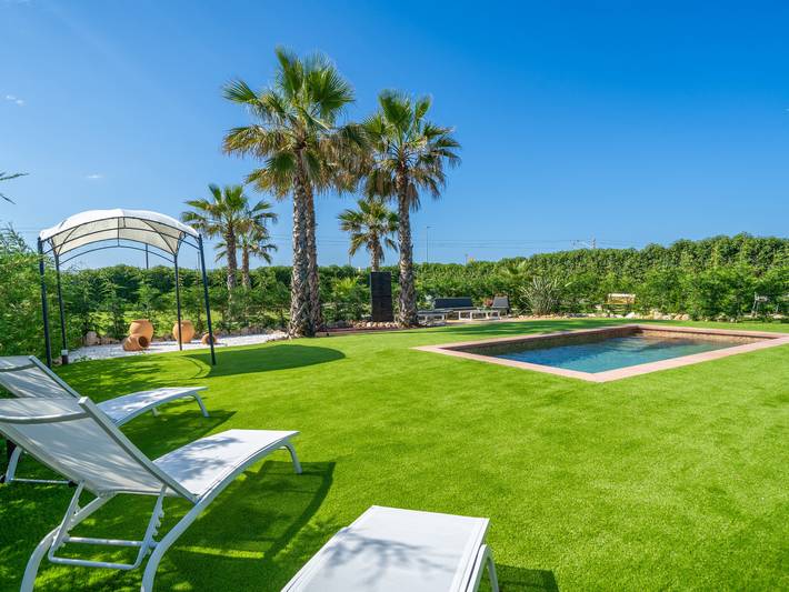 Gîte pour 10 personnes, avec jardin ainsi que balcon et piscine à Santa Susanna - 2