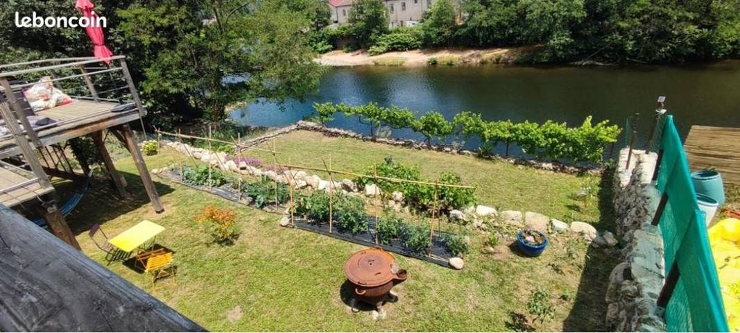 Location de vacances pour 4 personnes, avec Balcon et Terrasse ainsi que Jardin et Vue à Les Ollières-sur-Eyrieux - 3