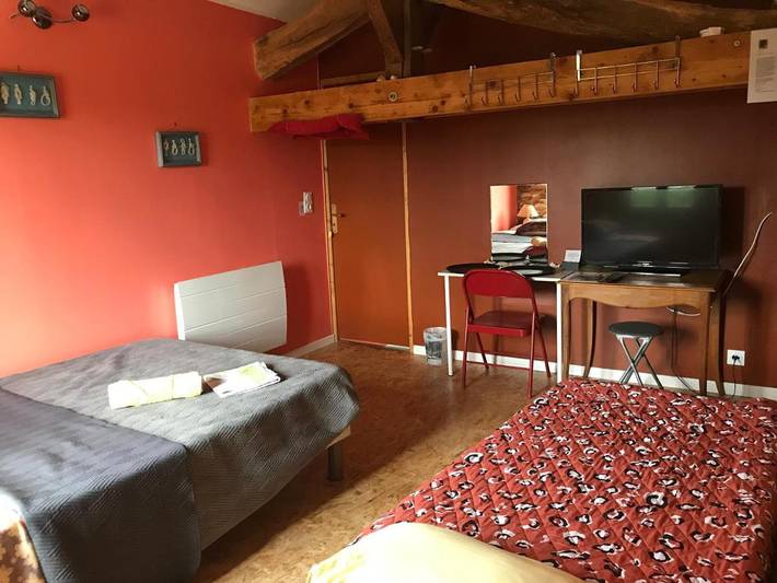 Gîte pour 2 personnes, avec vue et jardin à Saint-Sever - 2