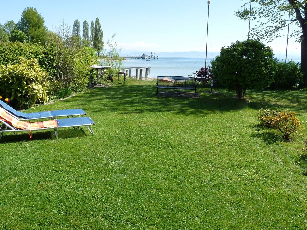 Geheel appartement, Haus Alpenblick - Vakantiewoning Happiness met balkon en wifi in Immenstaad, Immenstaad am Bodensee
