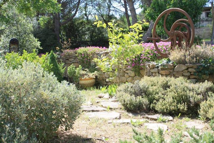 Location de vacances pour 4 personnes, avec jardin et piscine à Tournissan - 4