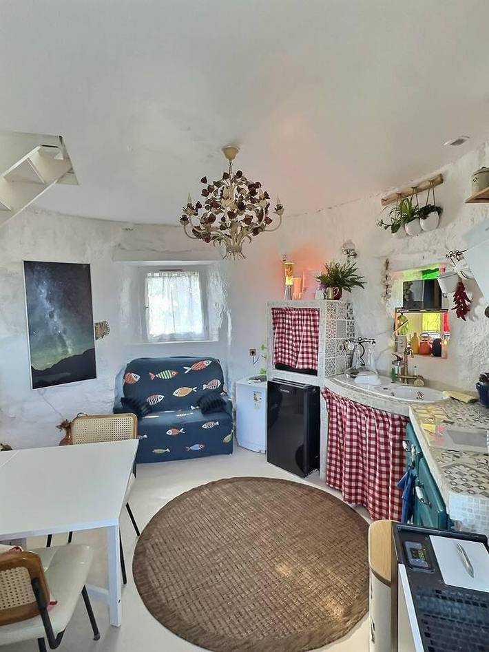 Gîte pour 2 personnes, avec jacuzzi ainsi que jardin et piscine dans l' Aude - 3