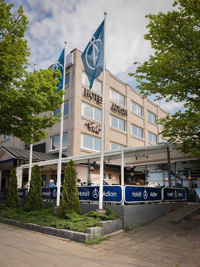 Hotell för 4 Personer, med terass samt bastu och pool på Åland