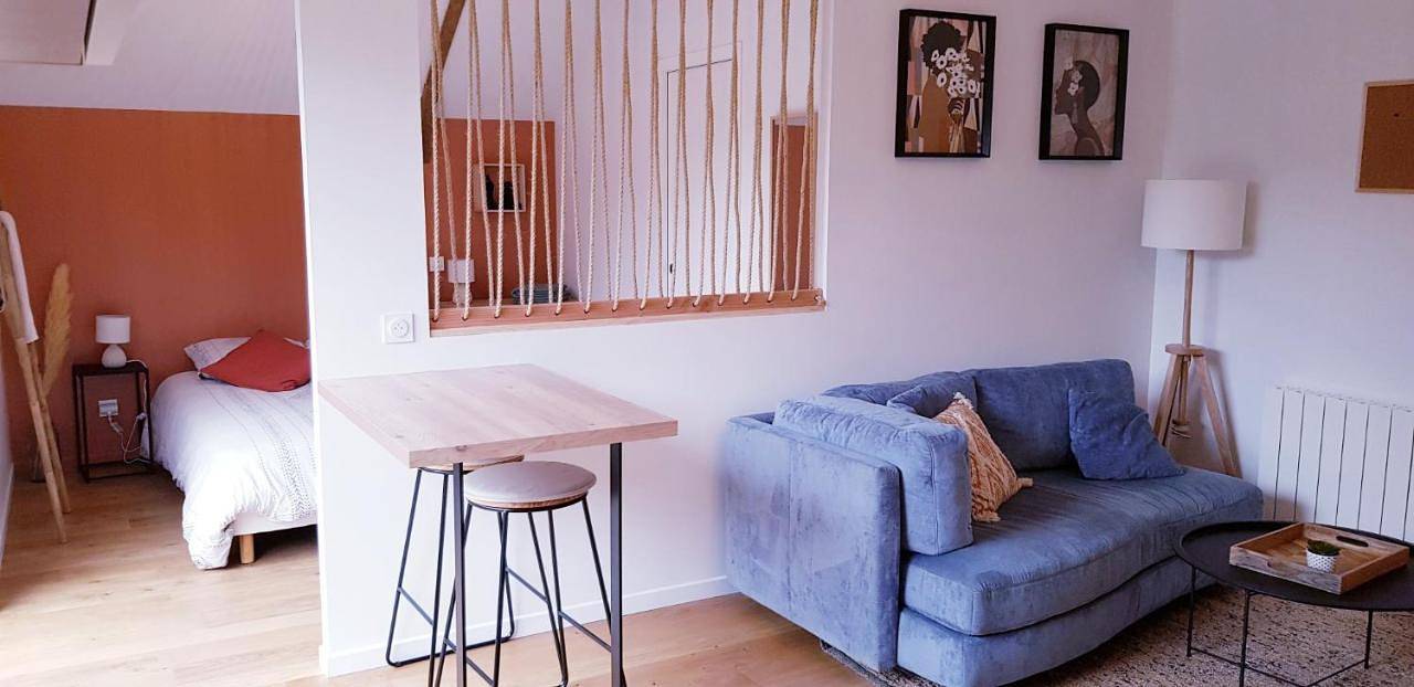 Appartement entier, One-Bedroom Apartment in Malestroit, Région de Vannes