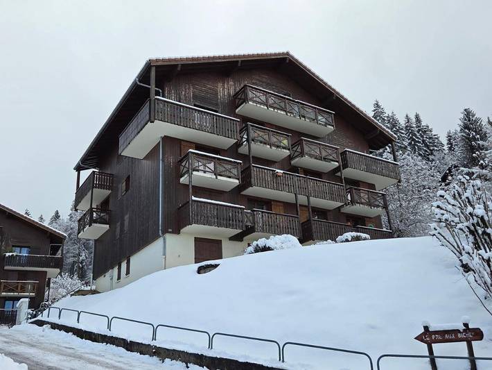 Gîte pour 3 personnes, avec vue et balcon à Mont-Saxonnex