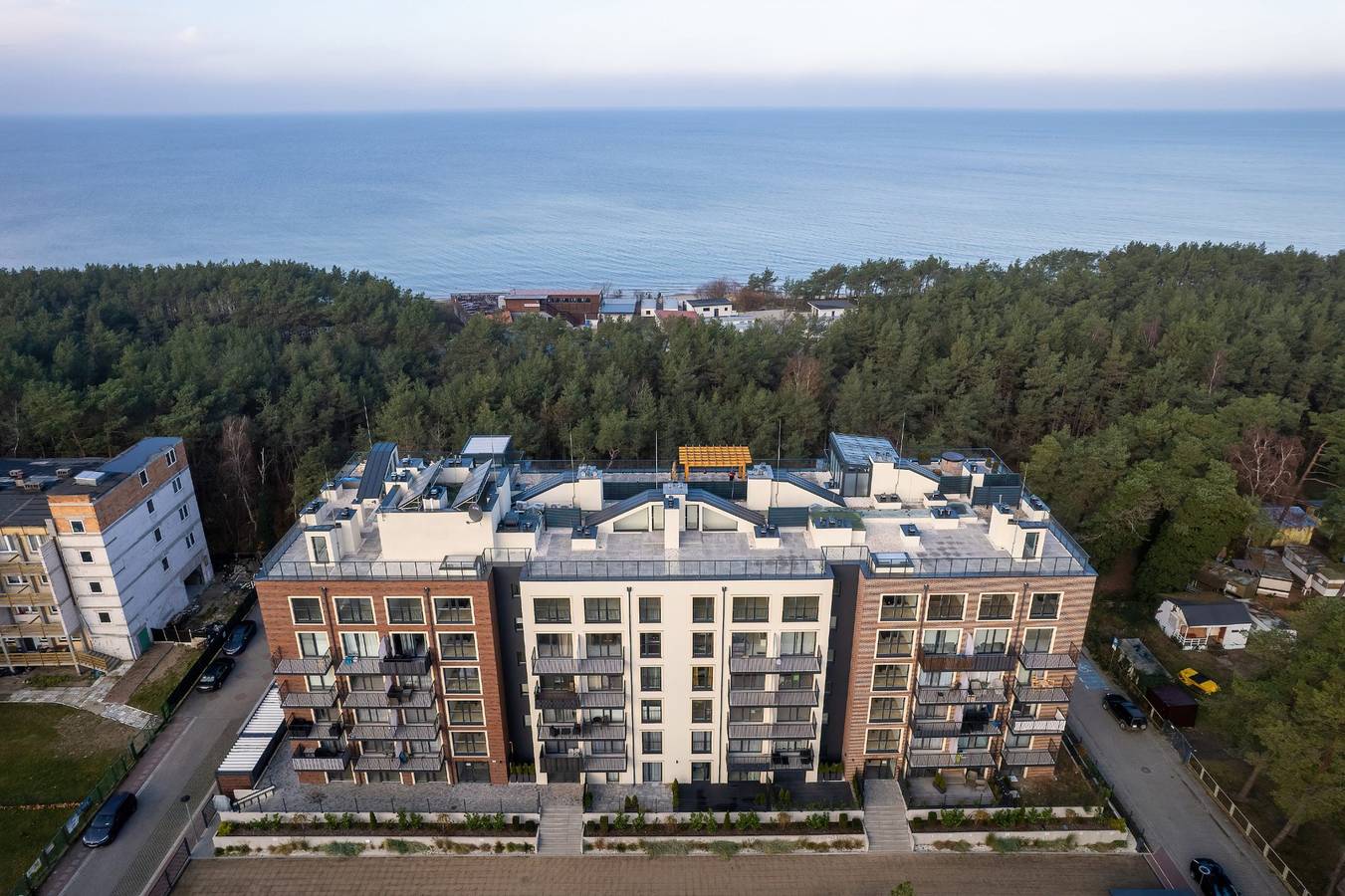 Ganzes Studio, Comfortable Apartment with Balcony | 250 m to the Beach in Międzywodzie, Wollin