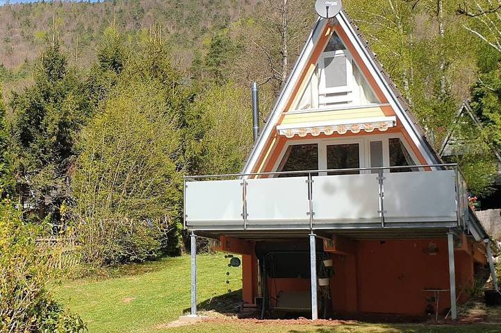 Ferienhaus für 4 Personen, mit Balkon und Garten in Leinsweiler