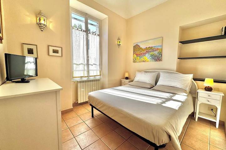 Gîte pour 6 personnes, avec jardin et terrasse à Vallecrosia - 4