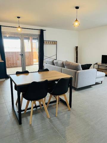 Gîte pour 5 personnes, avec jacuzzi et balcon à Marcheprime