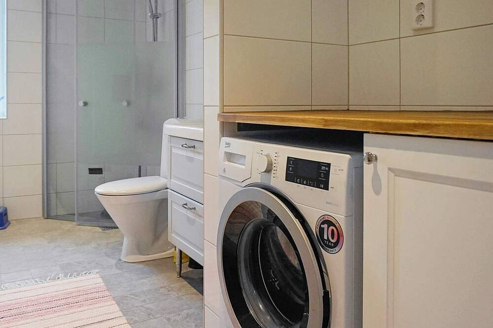 Ganze Wohnung, 4 Sterne Ferienhaus in Henån in Henan, Orust