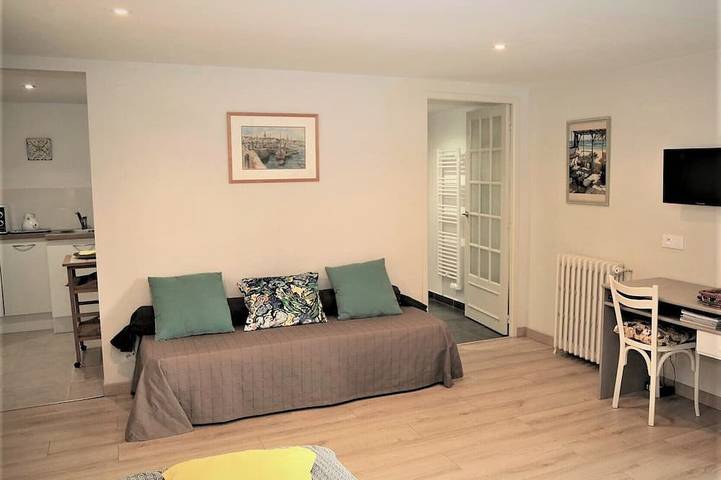 Gîte pour 3 personnes, avec terrasse et jardin dans Plage de Tanchet - 2