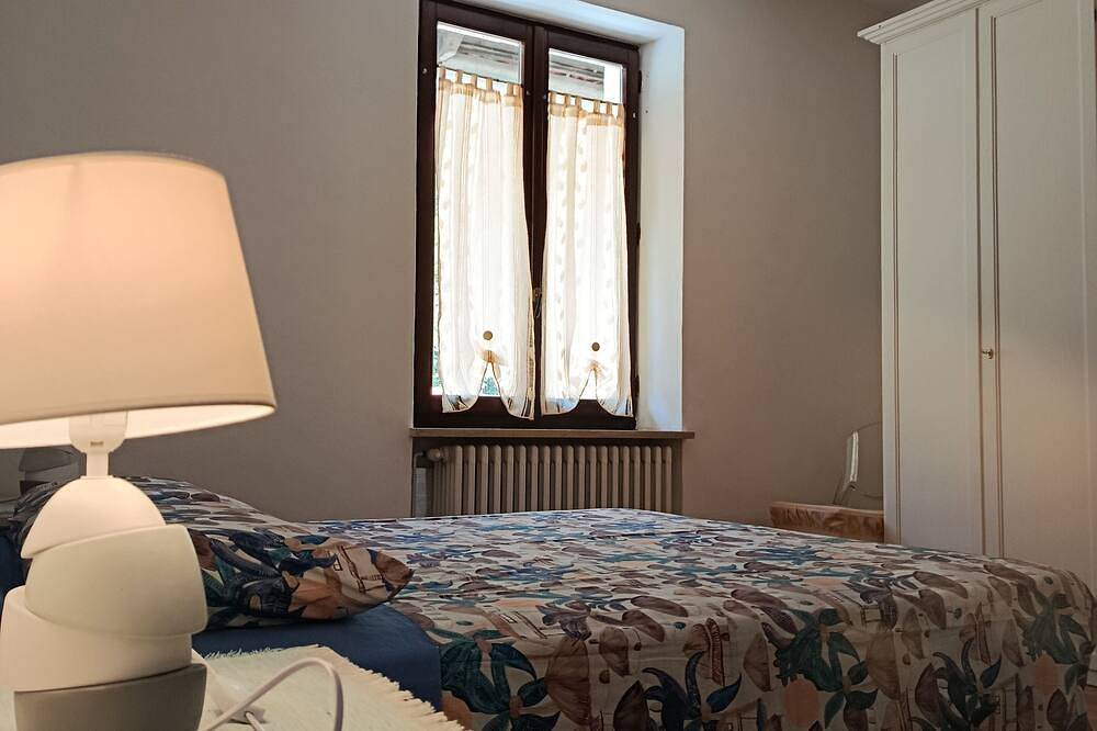 Ganze Wohnung, River view apartment in Varallo, Walliser Alpen