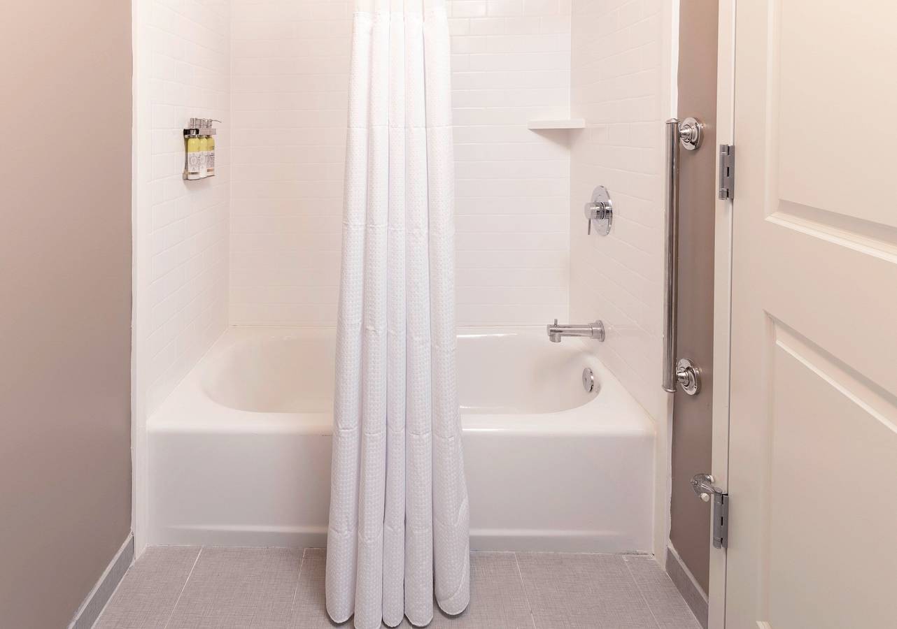 Ganzes Studio, Staybridge Montgomery - Downtown in Montgomery, Alabama