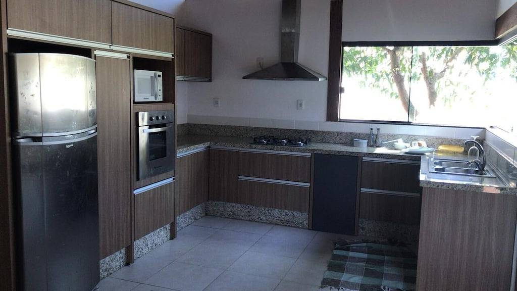 Haus neben dem Wald, Strand und Lagune. in São João do Rio Vermelho, Florianópolis