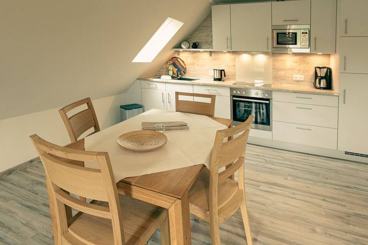 Ferienwohnung für 4 Personen, mit Balkon und Terrasse sowie Garten auf Spiekeroog