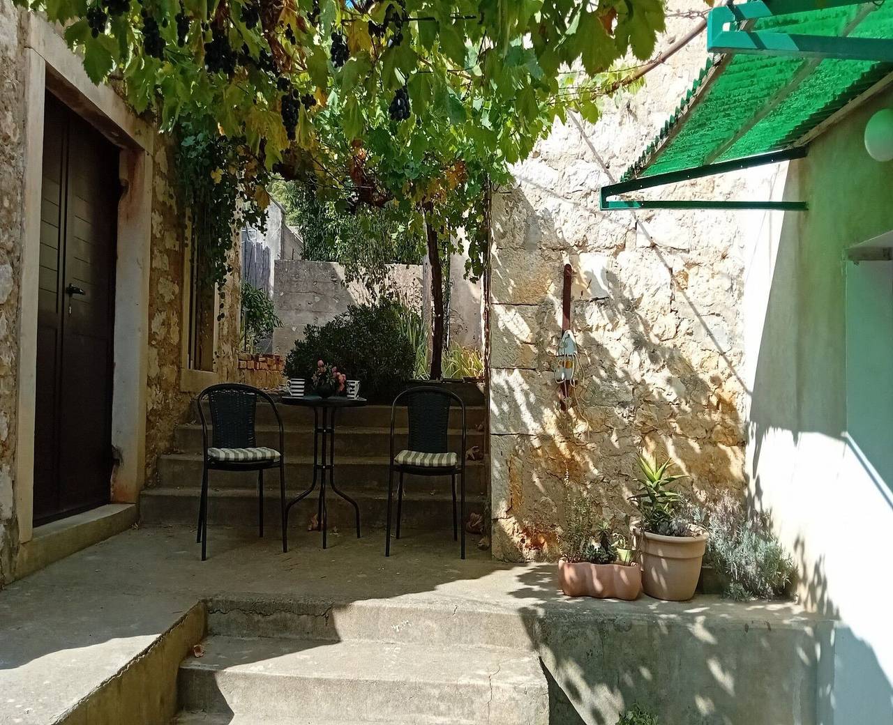 House Veli Iz oldtown in Zadar (Municipality), Iz