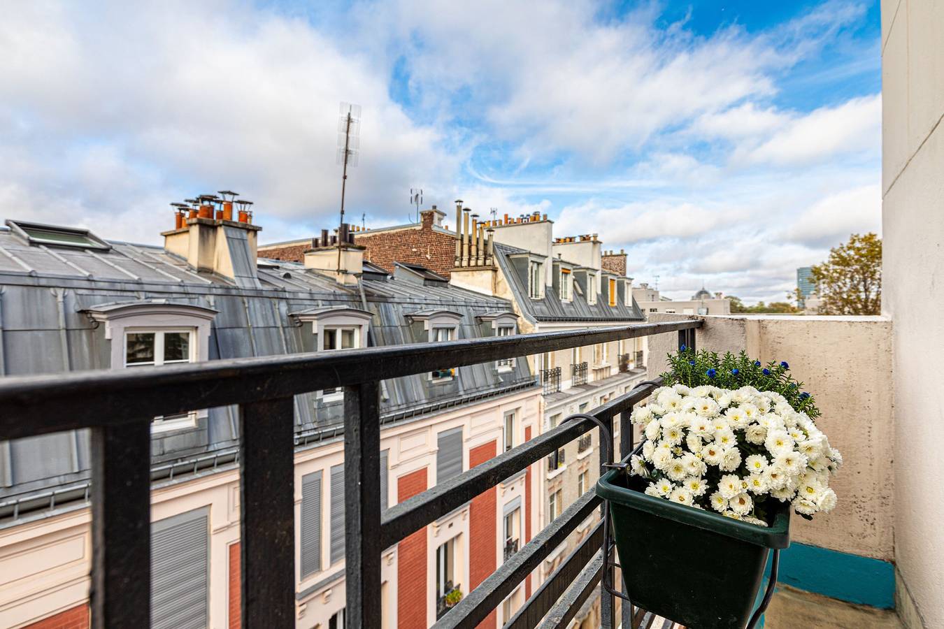 Entire studio, Guestready - Charm & Comfort near the Panthéon in Paris, Ile de France