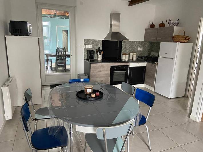 Location de vacances pour 7 personnes, avec jardin et terrasse à Lussac-les-Églises - 2