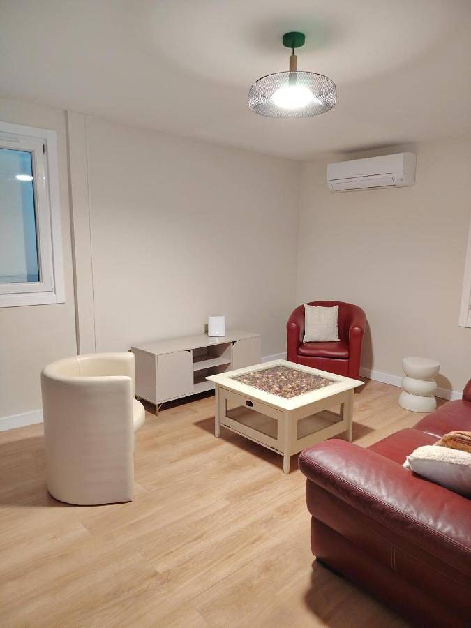 Ferienhaus für 6 Personen, mit Garten und Terrasse sowie Ausblick - 1
