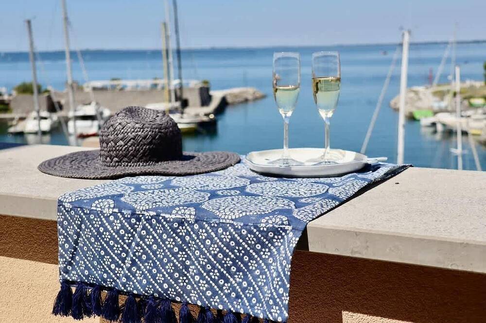 Ganze Wohnung, Mediterranean view - Portopiccolo Apartments in Sistiana, Karst